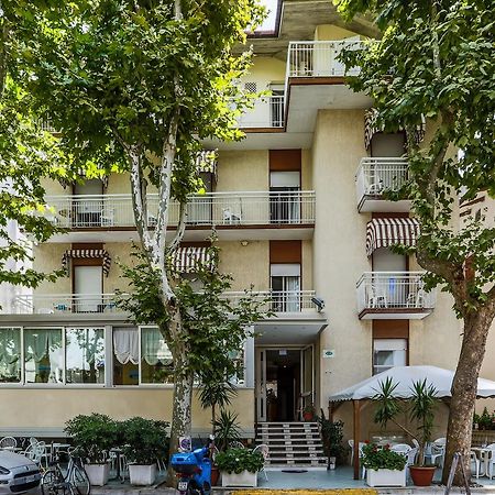 Hotel Elisabetta 2 Stelle Католика Екстериор снимка